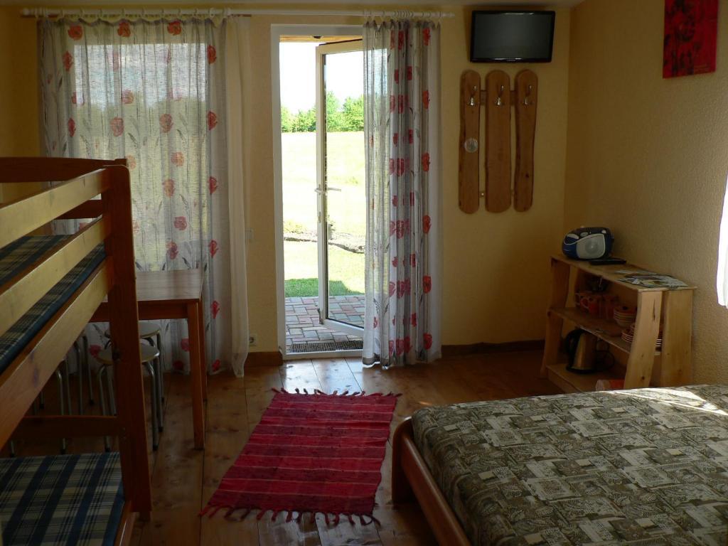Guest House Podnieki Ventspils Exterior photo